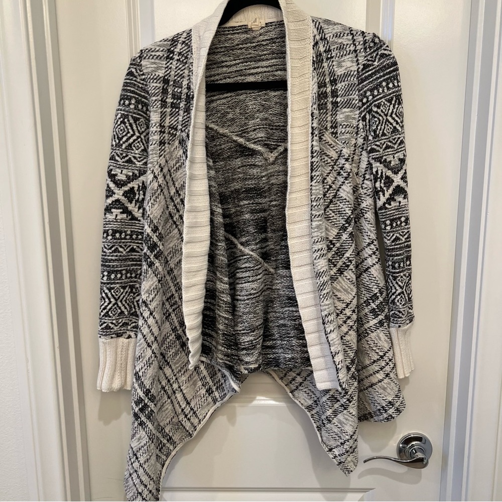 Tiny Sweater Size S - image 6